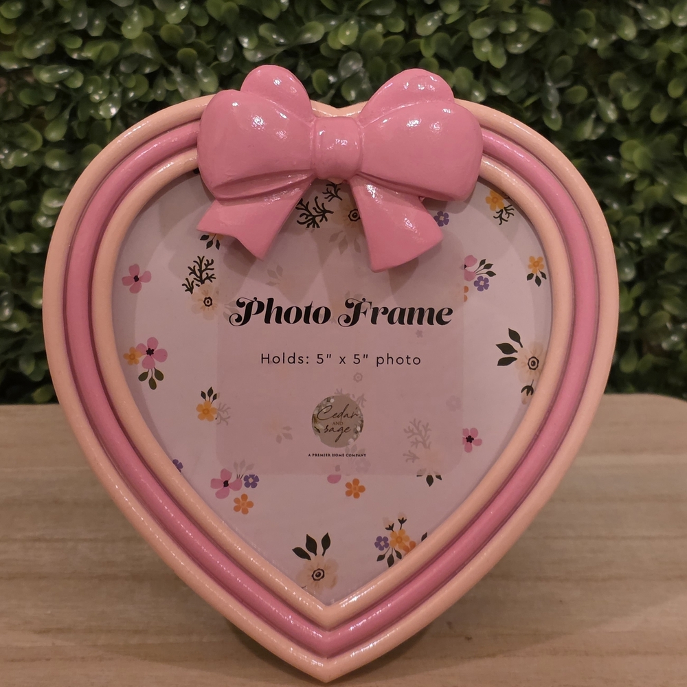 Pink Heart-Shaped Photo Frame